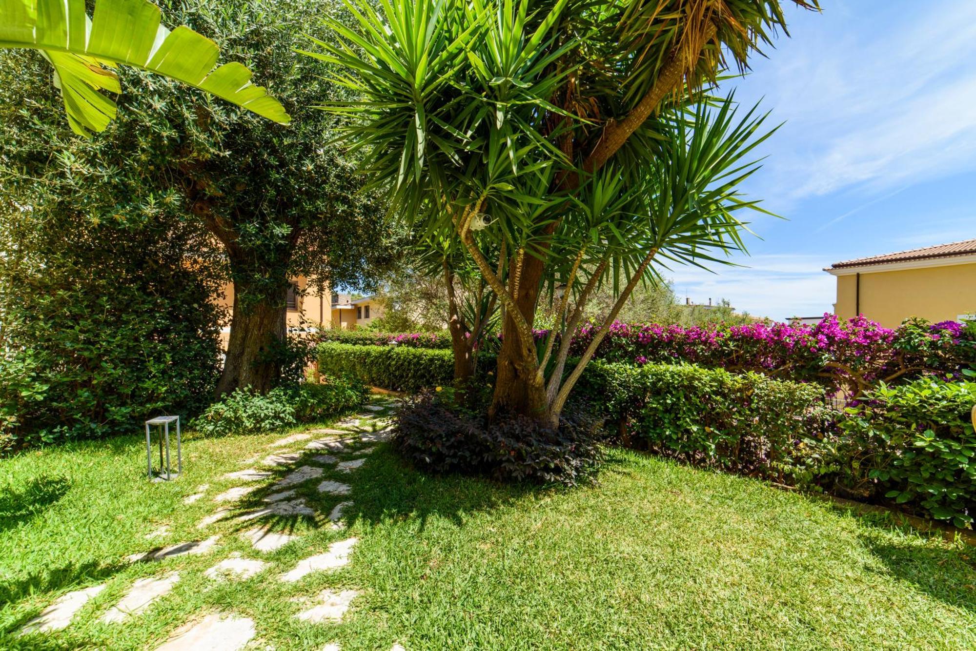 La Casa Di Paolo Casa Di Charme Hotel มารีนาดีกาเมโรตา ภายนอก รูปภาพ